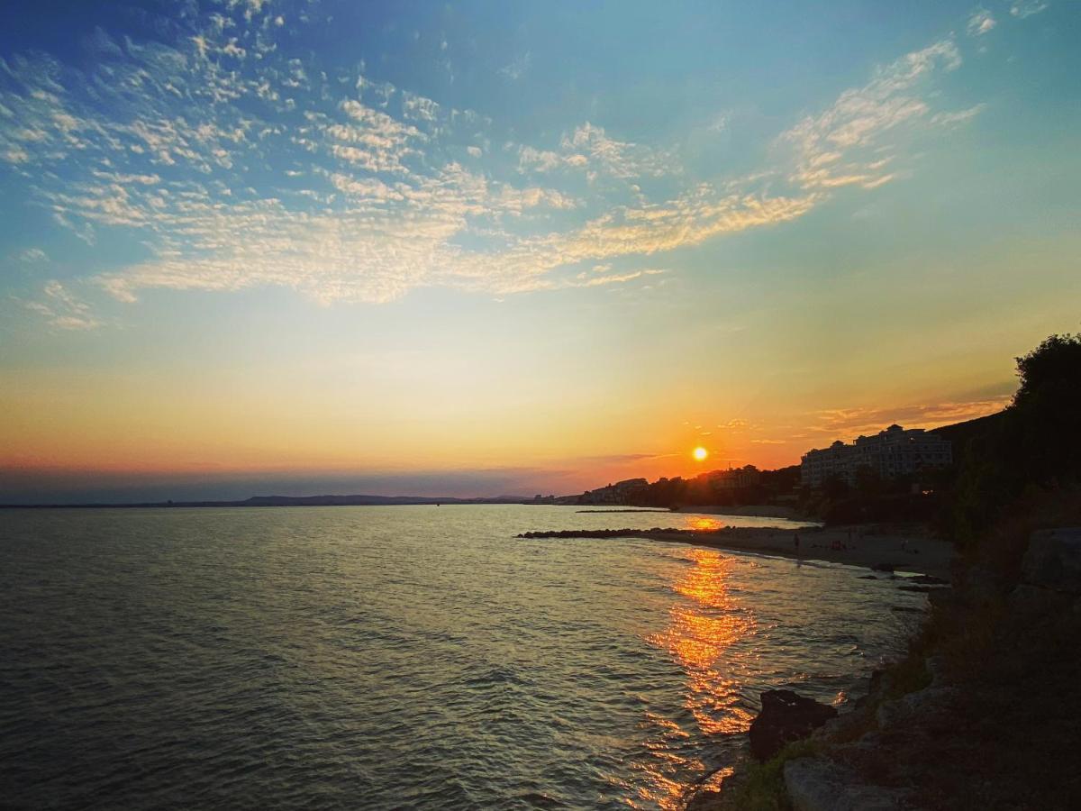 Sea View Panoramic Apartments, Fort Noks Crown Club 圣弗拉斯 外观 照片