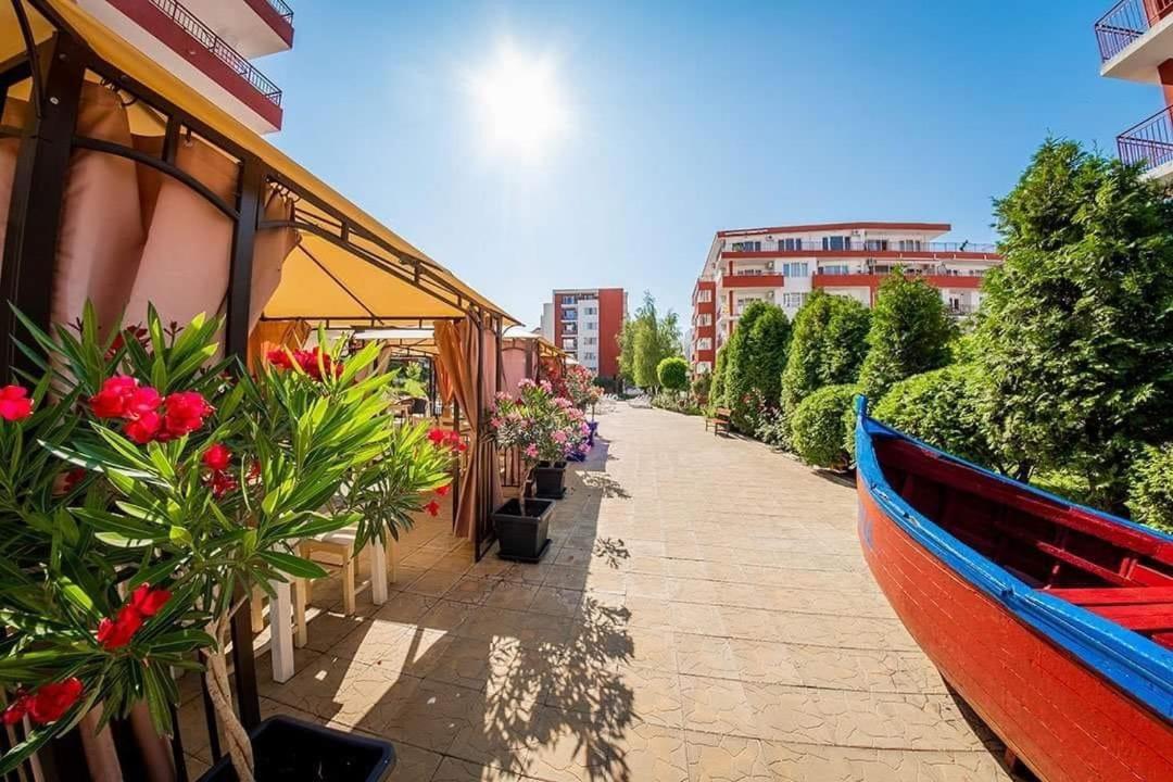 Sea View Panoramic Apartments, Fort Noks Crown Club 圣弗拉斯 外观 照片